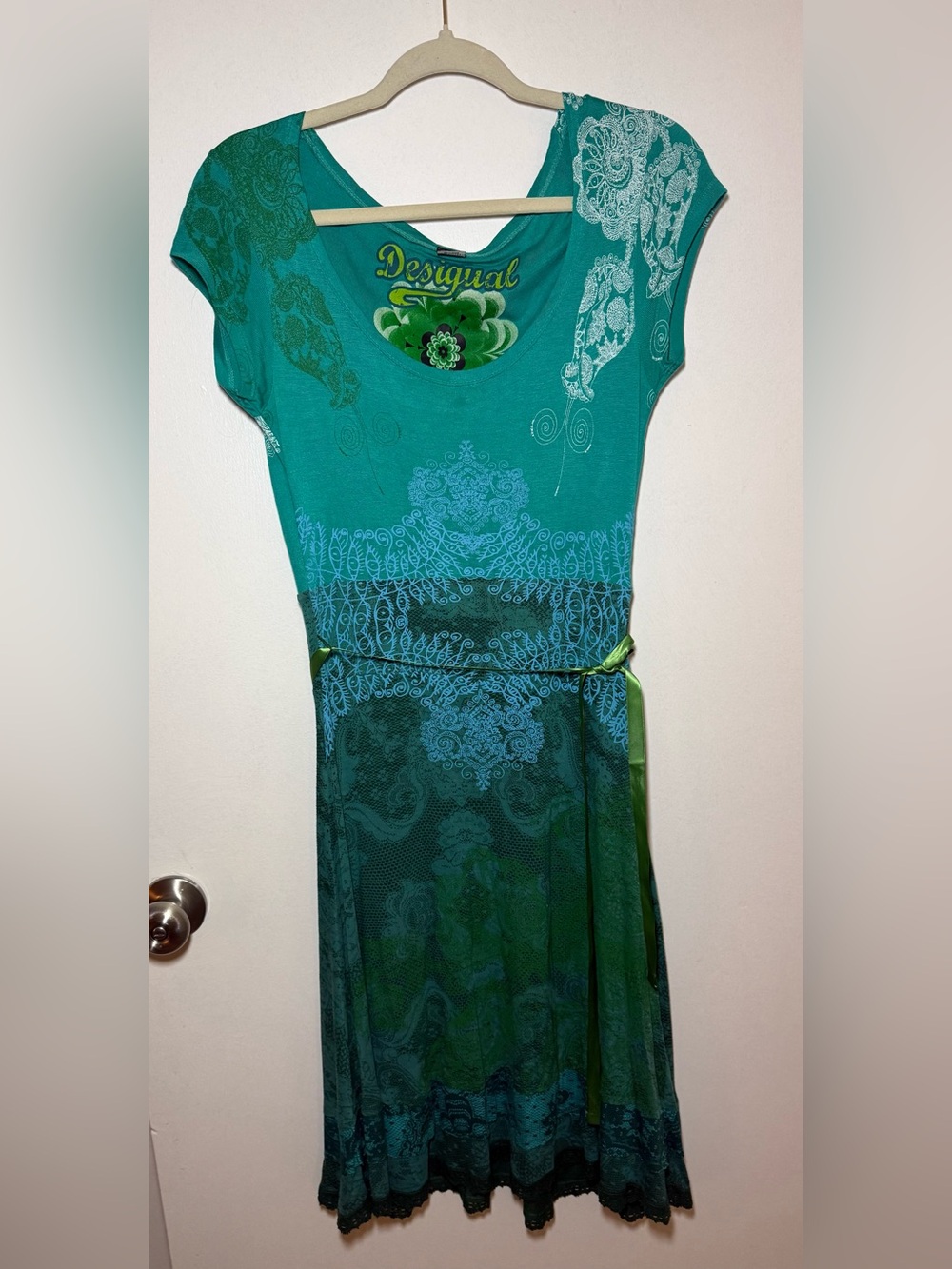 Desigual Green Paisley Cap Sleeve Belted 100% Viscose Made in India Dress US S